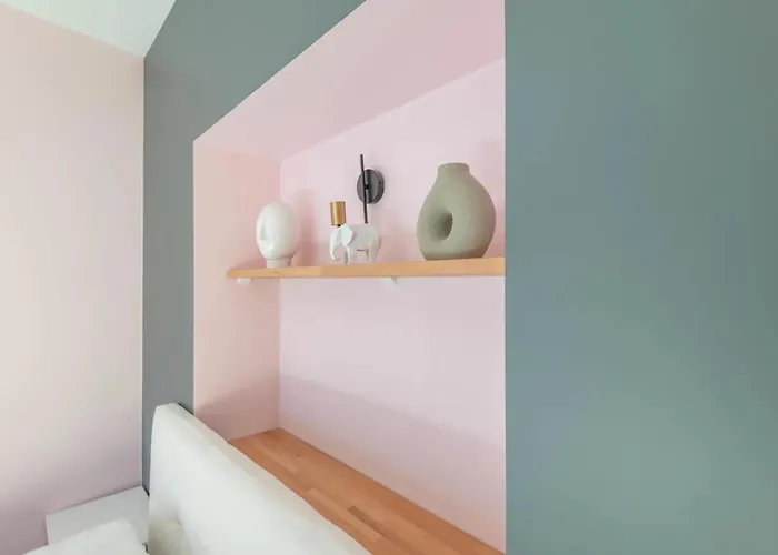 Des Cygnes Près Du Marina Grand Port